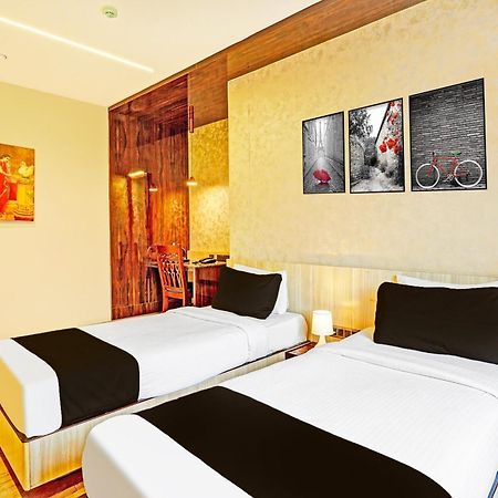 Hotel Super Townhouse Indiranagar à Bangalore Extérieur photo