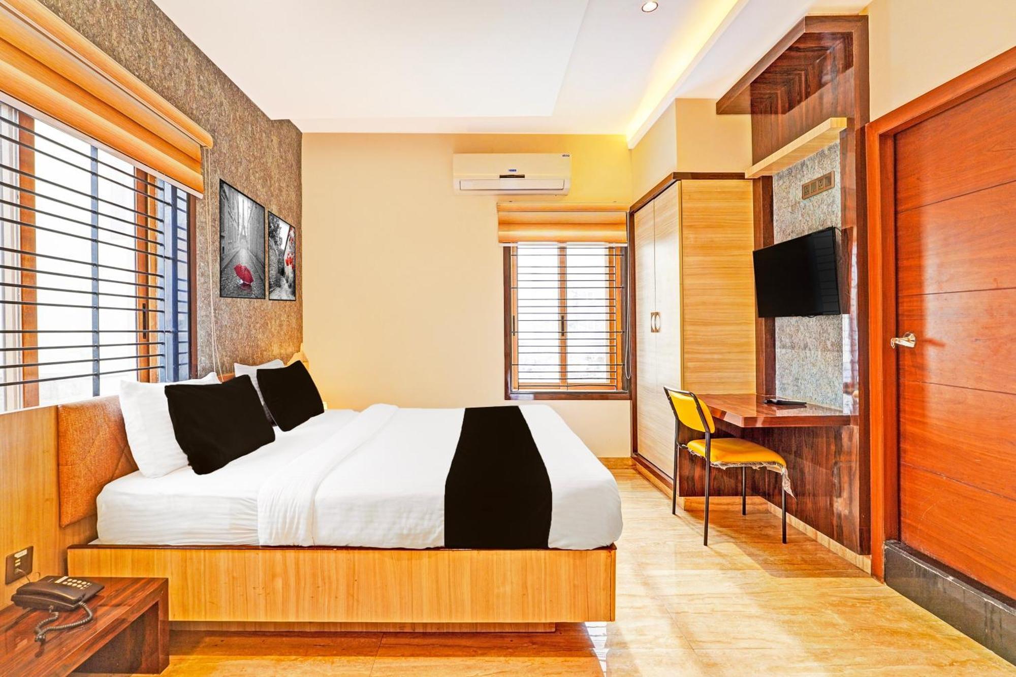 Hotel Super Townhouse Indiranagar à Bangalore Extérieur photo